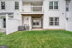 305 Crossroads Dr, Warwick, PA 18974 - Photo 24