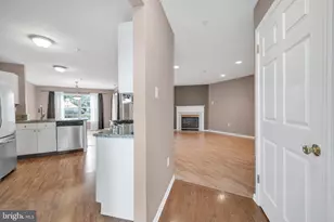 305 Crossroads Dr, Warwick, PA 18974 - Photo 4