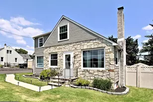 630 Elmwood Ave, Feasterville-Trevose, PA 19053 - Photo 2