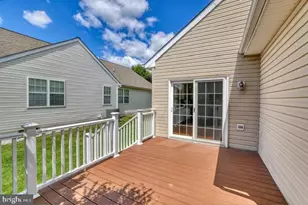 7 Blue Flax Ln, Langhorne, PA 19047 - Photo 18