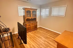 604 Trenton Rd, Fairless Hills, PA 19030 - Photo 10