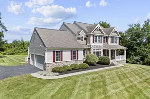 116 Homestead Ln, Sellersville, PA 18960 - Photo 2