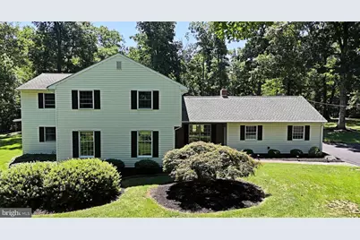 2125 Upper Ridge Road, Green Lane, PA 18054 - Photo 2