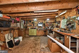 2125 Upper Ridge Rd, Green Lane, PA 18054 - Photo 72