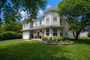 102 St Barnabas Cir, Fairless Hills, PA 19030 - Photo 2