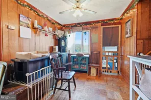 12 Mill Creek Rd, Levittown, PA 19057 - Photo 18