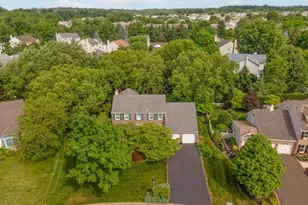 51 Snapdragon Dr, Newtown, PA 18940 - Photo 2