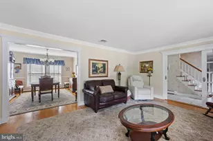 895 Sycamore Dr, Southampton, PA 18966 - Photo 12