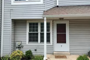 7 Parkview Cir, Southampton, PA 18966 - Photo 2