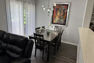 574 S Mount Vernon Circle, Bensalem, PA 19020 - Photo 6