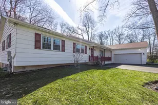 1003 Darby Dr, Yardley, PA 19067 - Photo 50