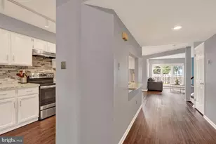 472 Trumbull Ct, Newtown, PA 18940 - Photo 16