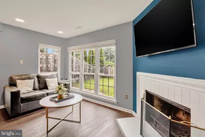 472 Trumbull Court, Newtown, PA 18940 - Photo 4