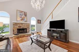 1224 Bridle Estates Dr, Yardley, PA 19067 - Photo 8