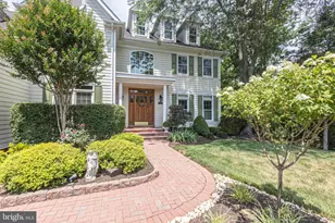 102 St Andrews Pl, Newtown, PA 18940 - Photo 6