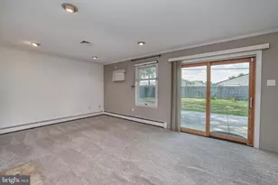 45 Crimson King Ln, Levittown, PA 19055 - Photo 12