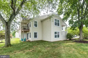 30024 Beacon Hill Dr, Southampton, PA 18966 - Photo 10