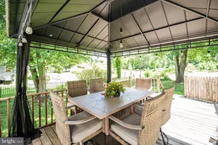 563 E Dark Hollow Rd, Pipersville, PA 18947 - Photo 8