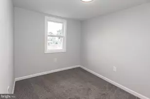 647 Spruce St, Bristol, PA 19007 - Photo 24
