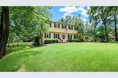 17 Stringer Drive, Doylestown, PA 18901 - Photo 1
