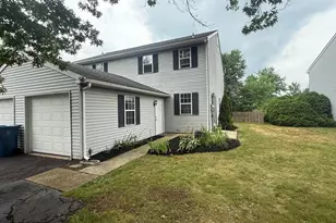 409 Edgewood Dr, Hilltown, PA 18969 - Photo 1