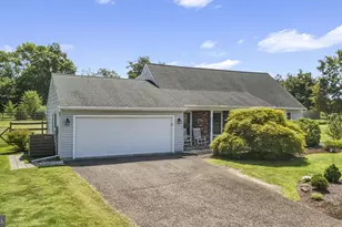 103 Sterling Dr, Perkasie, PA 18944 - Photo 32