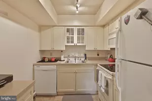 701 Yardley Commons, Yardley, PA 19067 - Photo 8