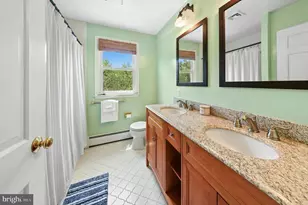 2608 Springhill Cir, Furlong, PA 18925 - Photo 28