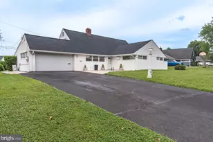 455 Snowball Dr, Levittown, PA 19056 - Photo 1