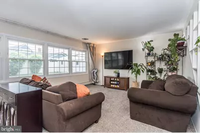 455 Snowball Drive, Levittown, PA 19056 - Photo 8