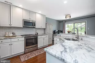 5086 Raintree Ct, Doylestown, PA 18902 - Photo 10