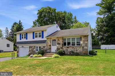 726 Violet Road, Warminster, PA 18974 - Photo 1