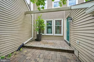 1564 Applewood Cir, Yardley, PA 19067 - Photo 6
