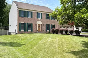 947 Countess Dr, Yardley, PA 19067 - Photo 1