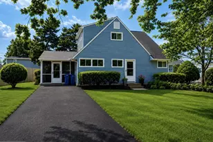 15 Catalpa Ln, Levittown, PA 19055 - Photo 1