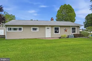 1 Gun Rd, Levittown, PA 19057 - Photo 36