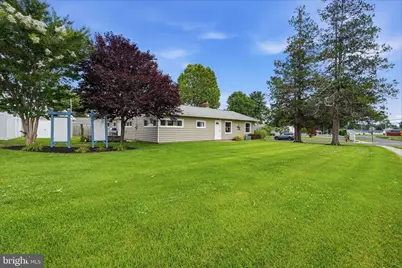 1 Gun Road, Levittown, PA 19057 - Photo 34