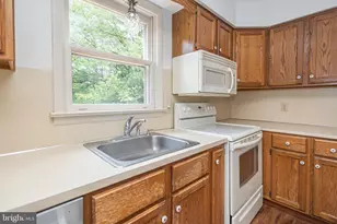 327 Thistle Ln, Perkasie, PA 18944 - Photo 18