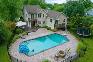 118 Cornwall Dr, Chalfont, PA 18914 - Photo 4