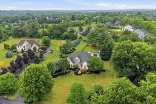 102 Whisper Wood Ct, Newtown, PA 18940 - Photo 68