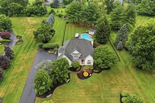 102 Whisper Wood Ct, Newtown, PA 18940 - Photo 64