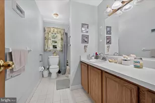 74 Glen Dr, Yardley, PA 19067 - Photo 18