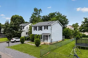 2836 Marion Ave, Bensalem, PA 19020 - Photo 4