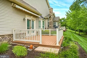 282 Willow Dr, Newtown, PA 18940 - Photo 4