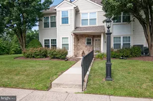 911 Eaton Ct, Quakertown, PA 18951 - Photo 2