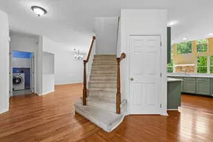 3891 Nanlyn Farm Cir, Doylestown, PA 18902 - Photo 2