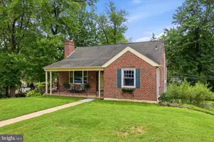 12 Hidden Ln, Feasterville-Trevose, PA 19053 - Photo 2