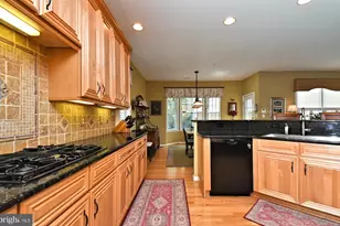 142 Cambridge Pl, Chalfont, PA 18914 - Photo 26
