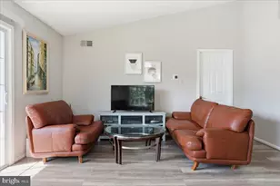2606 Beacon Hill Dr, Southampton, PA 18966 - Photo 4