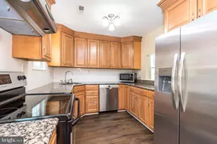 40 Pearl Dr, Doylestown, PA 18901 - Photo 10